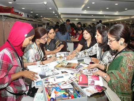  Team 2 -Theme 'Studio Apartment' - Team Leader Pooja Aggarwal along with Mentor - Indu Mathur and others